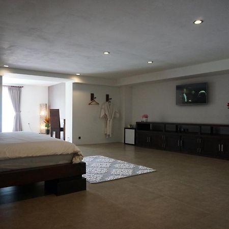 Hotel 14 Palms à Uluwatu Extérieur photo